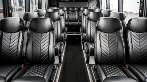 35 passenger minibus rental daytona beach