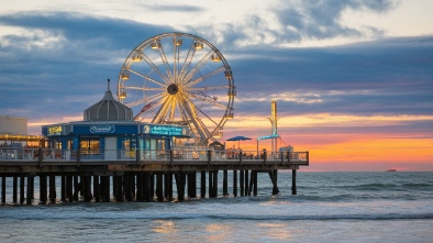 main street pier